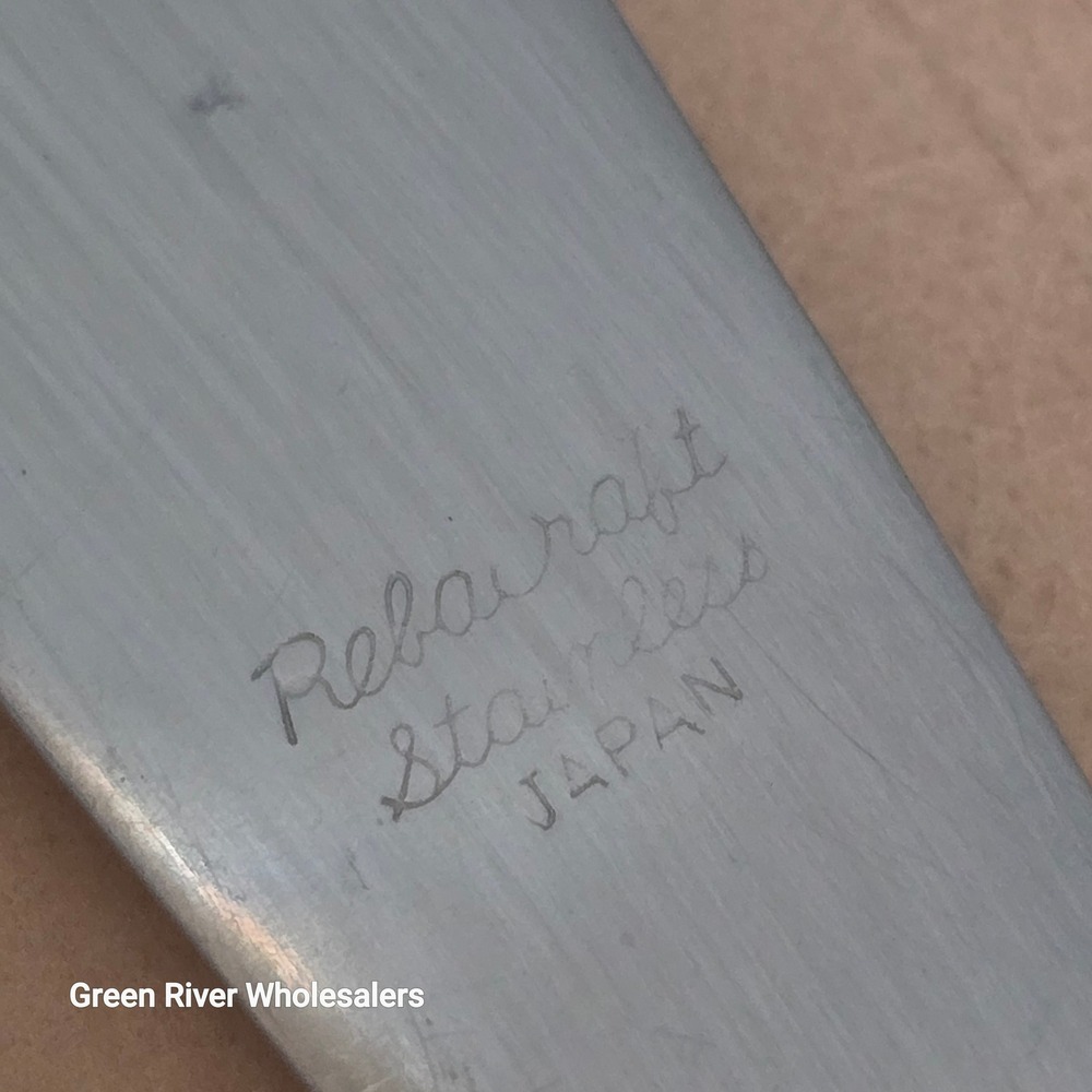 Relicraft Stainless Japan Dinner Knives Set of 2 Serrated Blade Brushed Finish - Picture 2 of 3